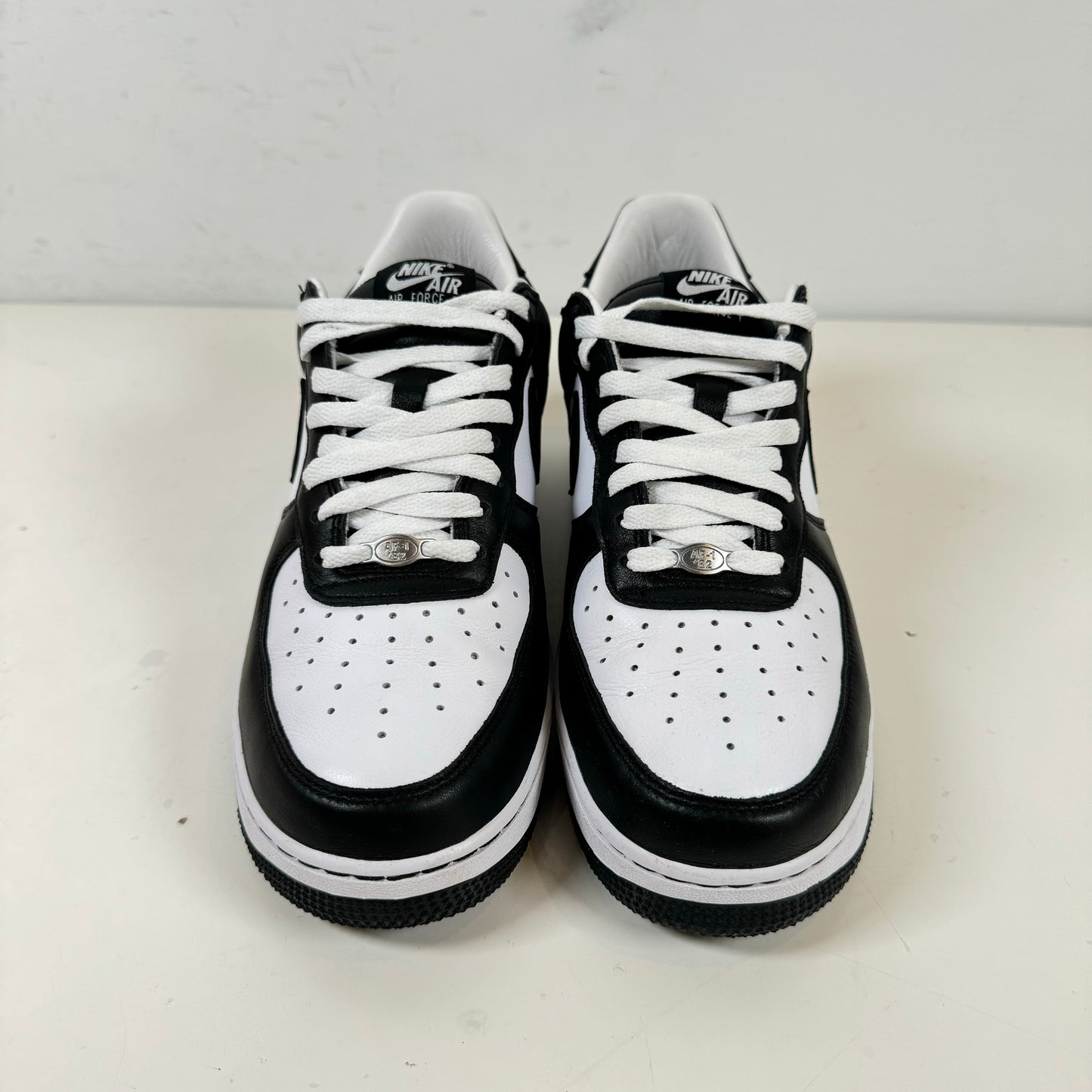 FJ5756 100 Nike Air Force 1 Low QS Terror Squad Blackout [USED] - 9 M (Used)