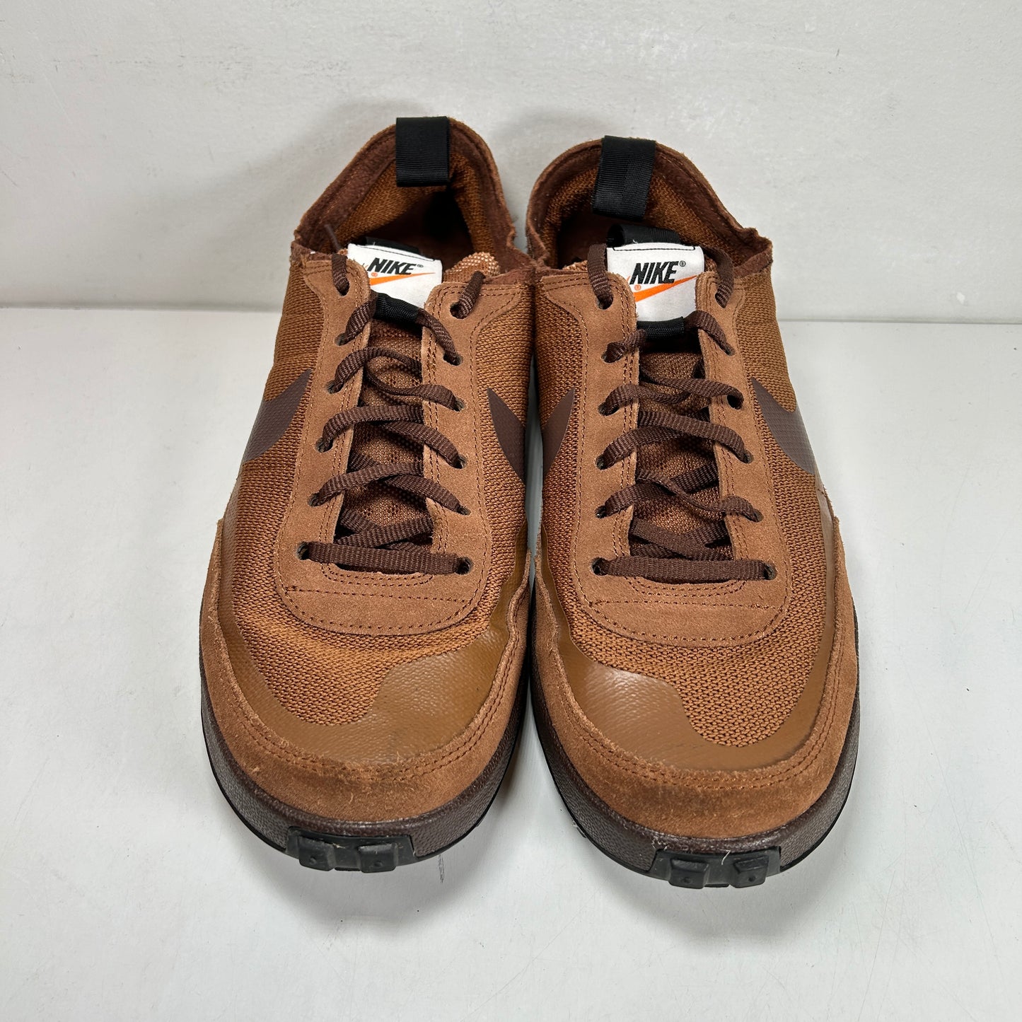 DA6672 201 NikeCraft Zapato de uso general Tom Sachs Field Marrón
