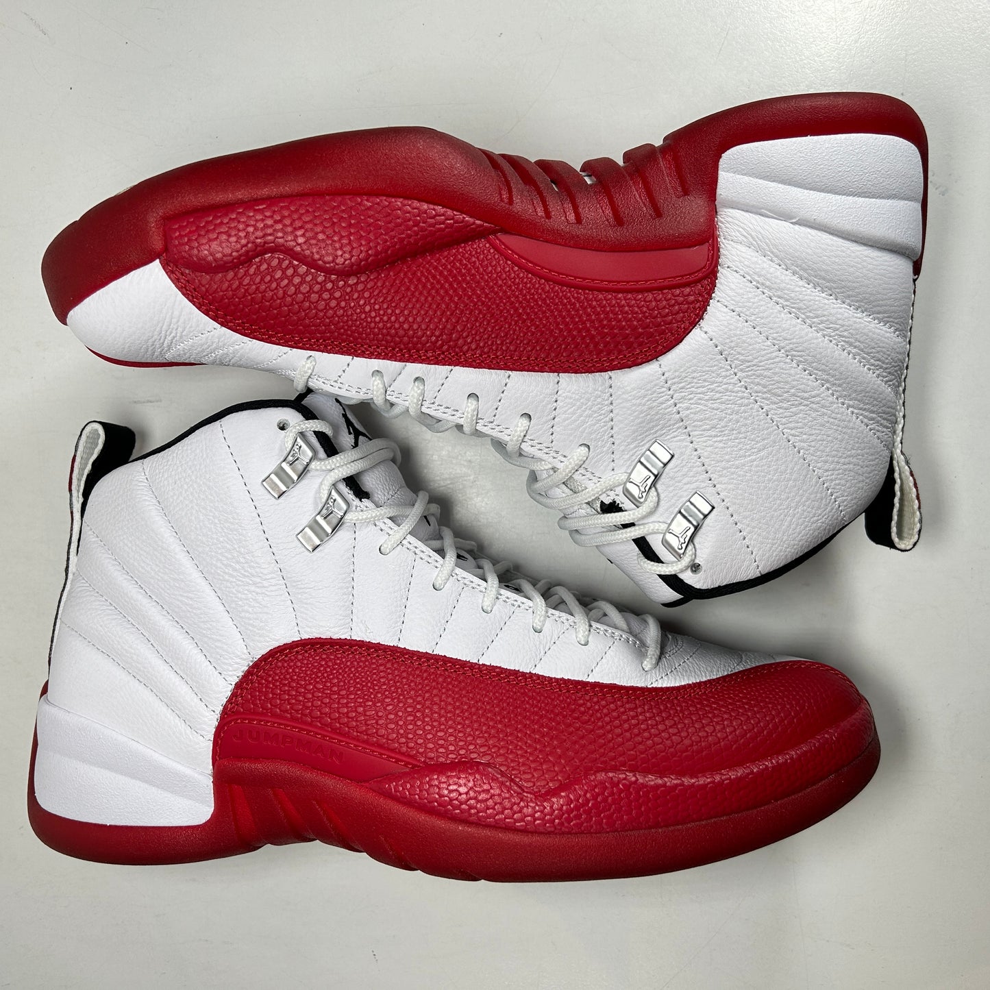 CT8013 116 Jordan 12 Retro Cherry (2023) [USED] - 9.5 M (Used4)