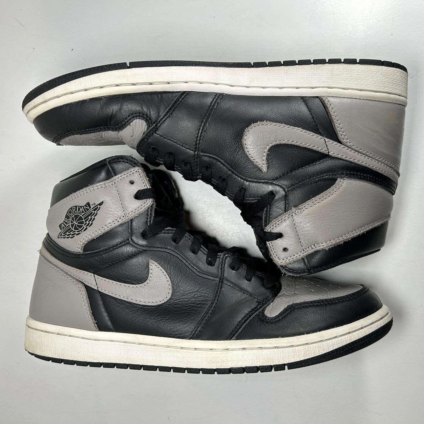 555088 013 Jordan 1 Shadow (2018) [USED] - 10.5 M (Used) (No Box)