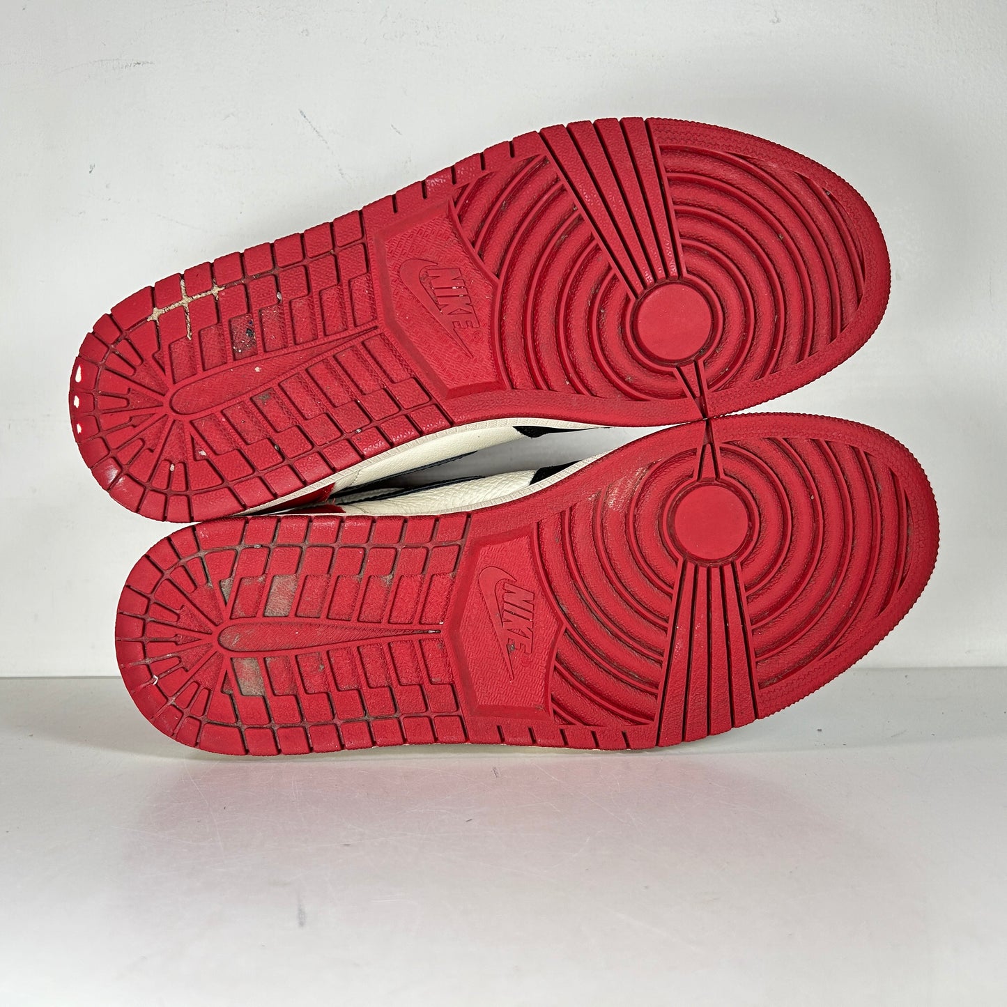 555088 610 Jordan 1 Bred Toe [USED] - 10.5 M (Used) (No Box)