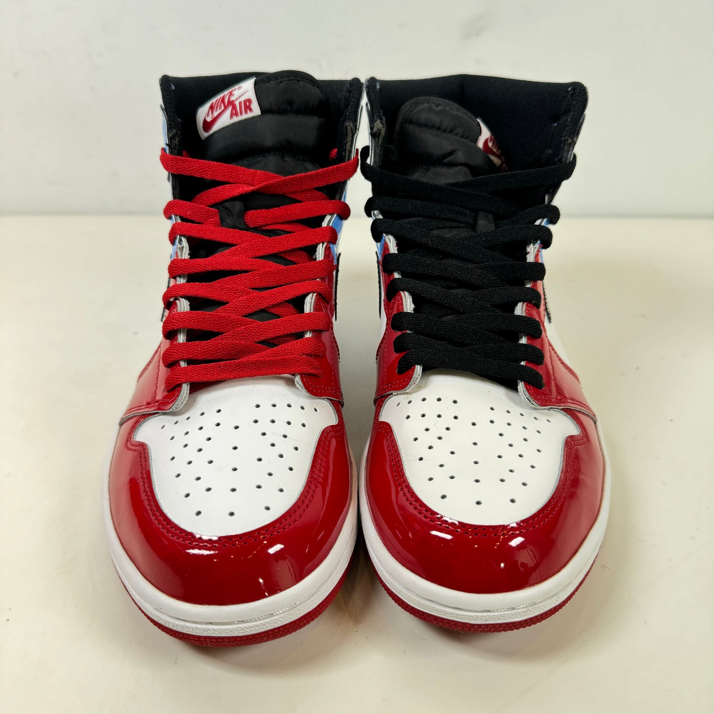CK5666 100 Jordan 1 Retro High Fearless UNC Chicago [USED] - 11 M (Used)