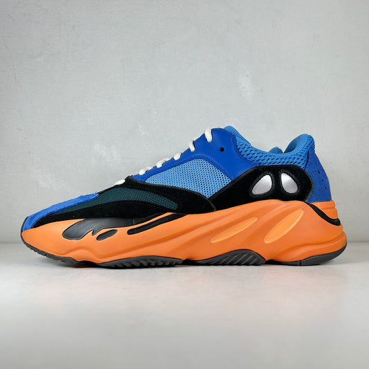 GZ0541 Adidas Yeezy Boost 700 Azul brillante