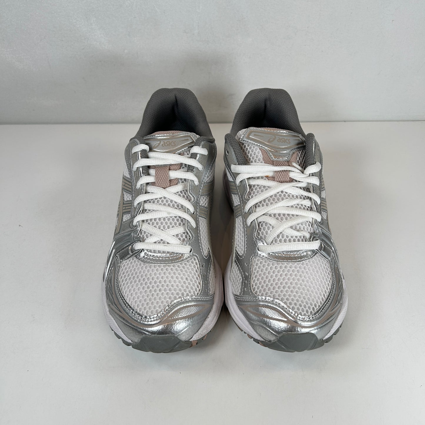 1202A056 106 ASICS Gel-Kayano 14 White Moonrock (Women's) [USED] - 9 W (Used)