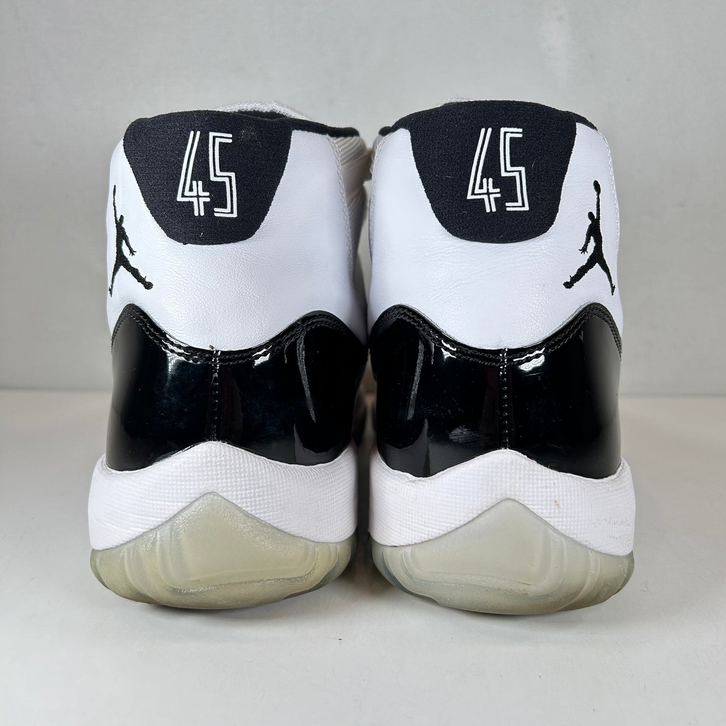 378037 100 Jordan 11 Retro Concord (2018) [USED] - 10.5 M (Used2)
