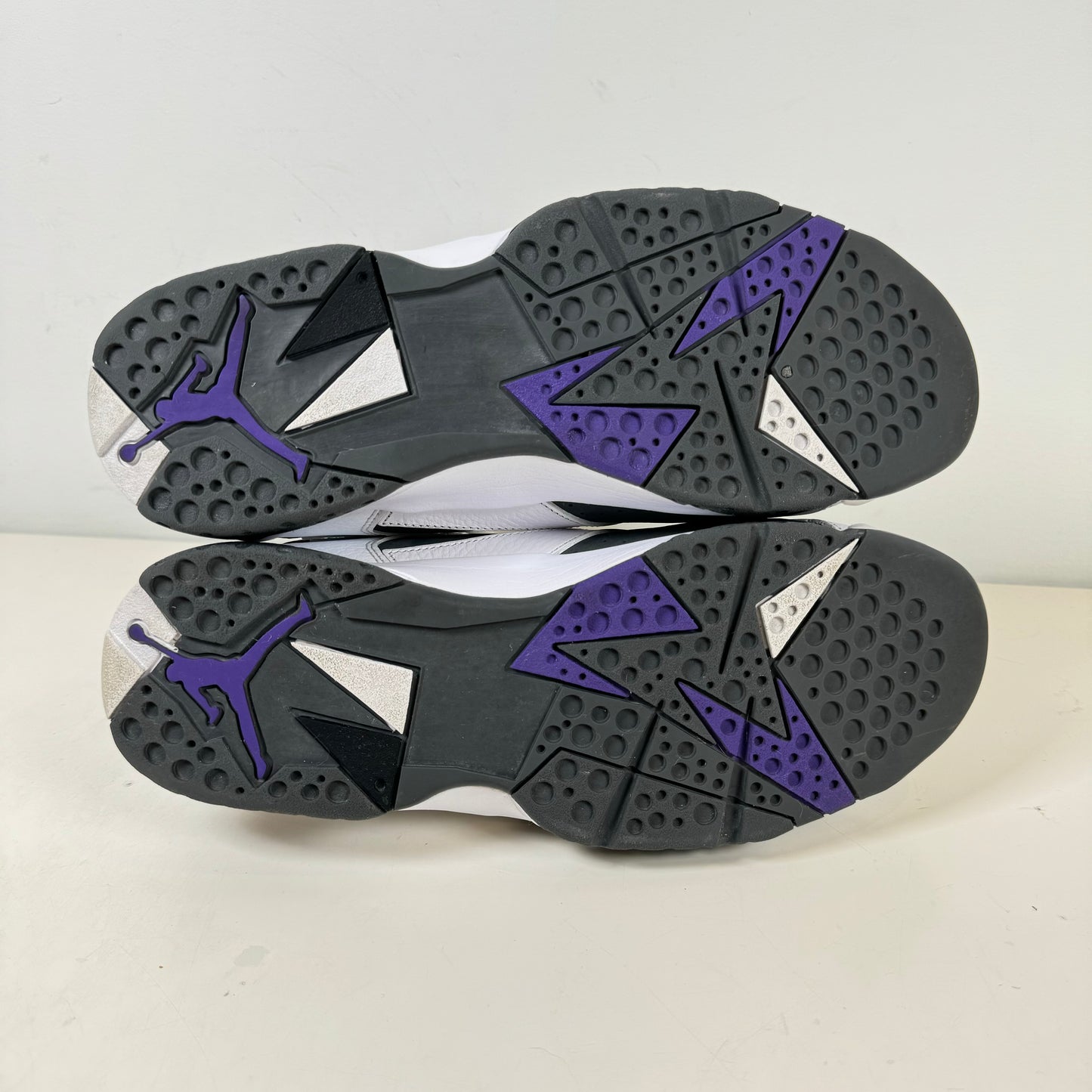 CU9307 100 Jordan 7 Flint [USED] - 10.5 M (Used)