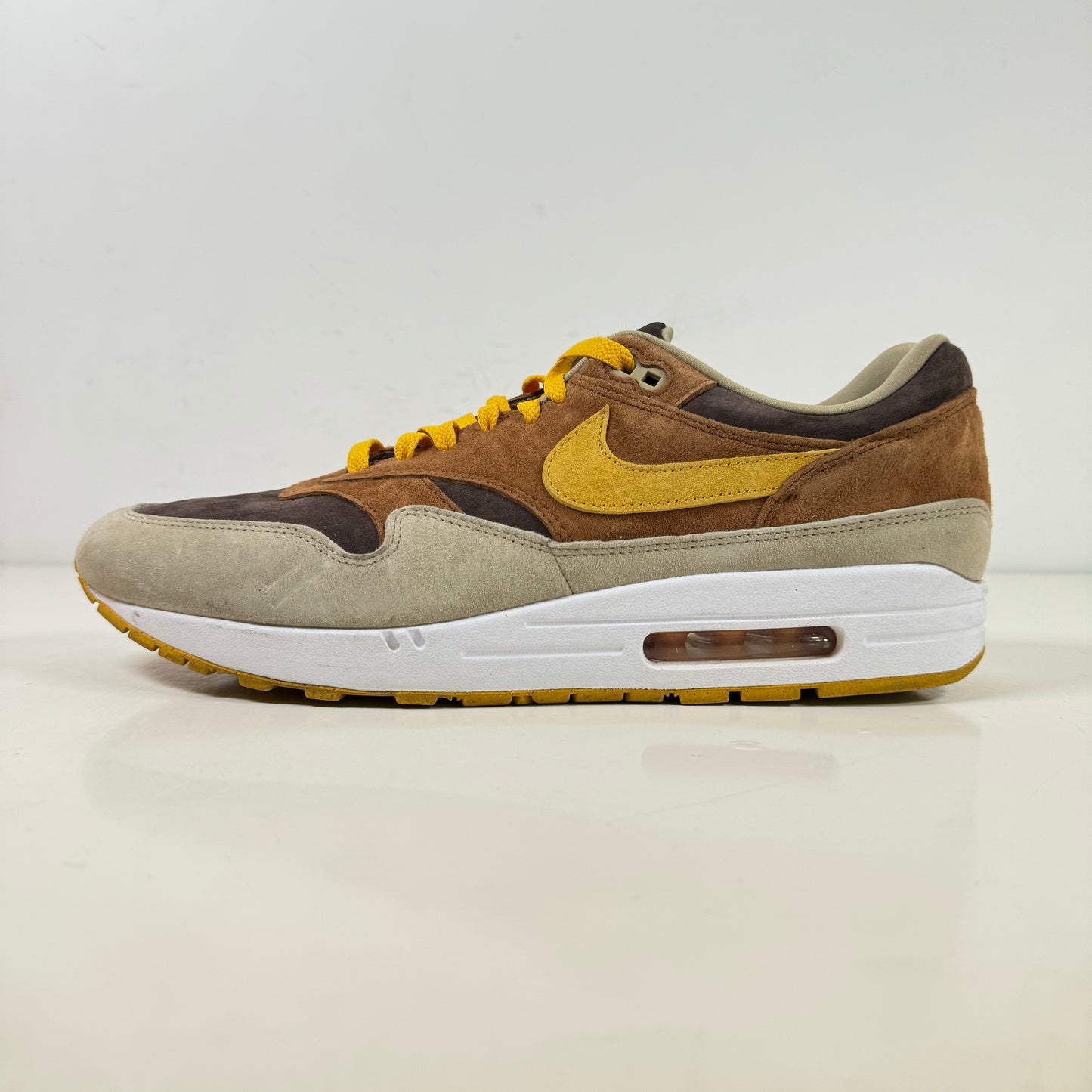 DZ0482 200 Nike Air Max 1 PRM Duck Pecan Amarillo Ocre