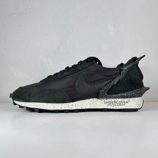 CJ3295 001 Nike Daybreak Undercover Black Sail (Women's) [USED] - 9.5W (Used)