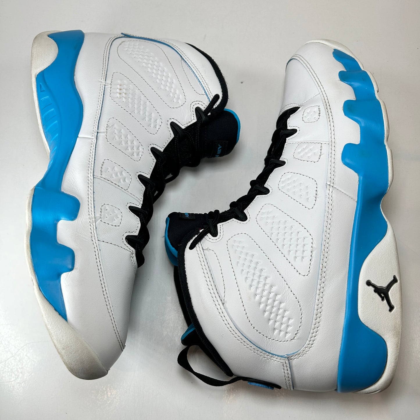 FQ8992 101 Jordan 9 Retro Powder Blue (2024) [USED] - 11 M (Used3)