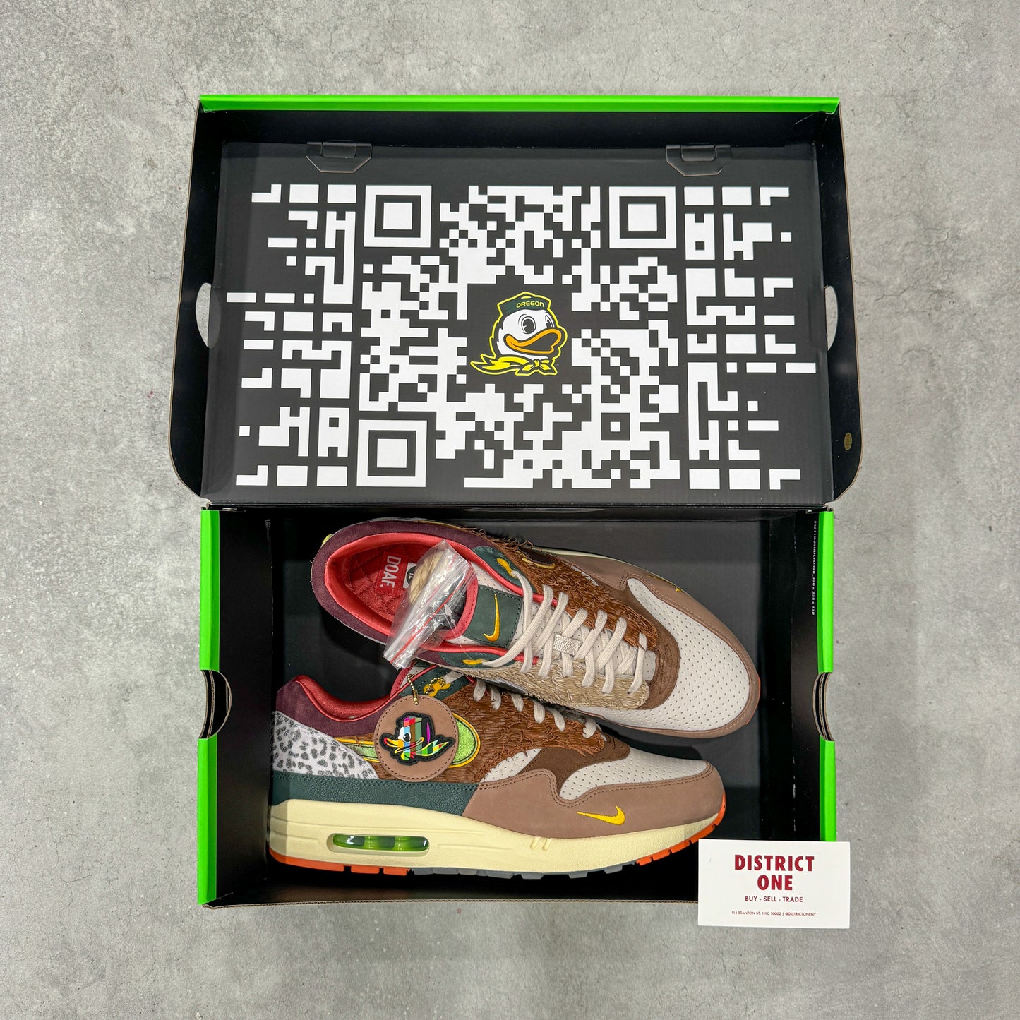 HQ2639 100 Air Max 1 ‘87 Luxe ‘University Of Oregon’ PE