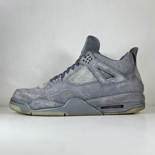 930155 003 Jordan 4 Kaws Gris