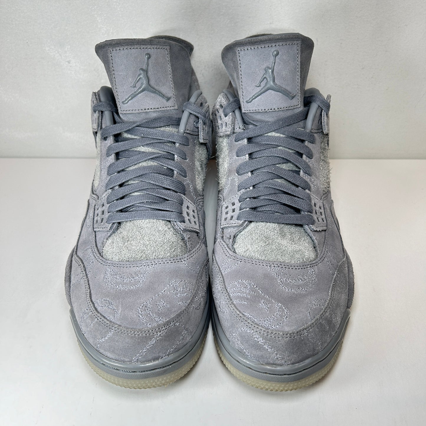 930155 003 Jordan 4 Kaws Gris