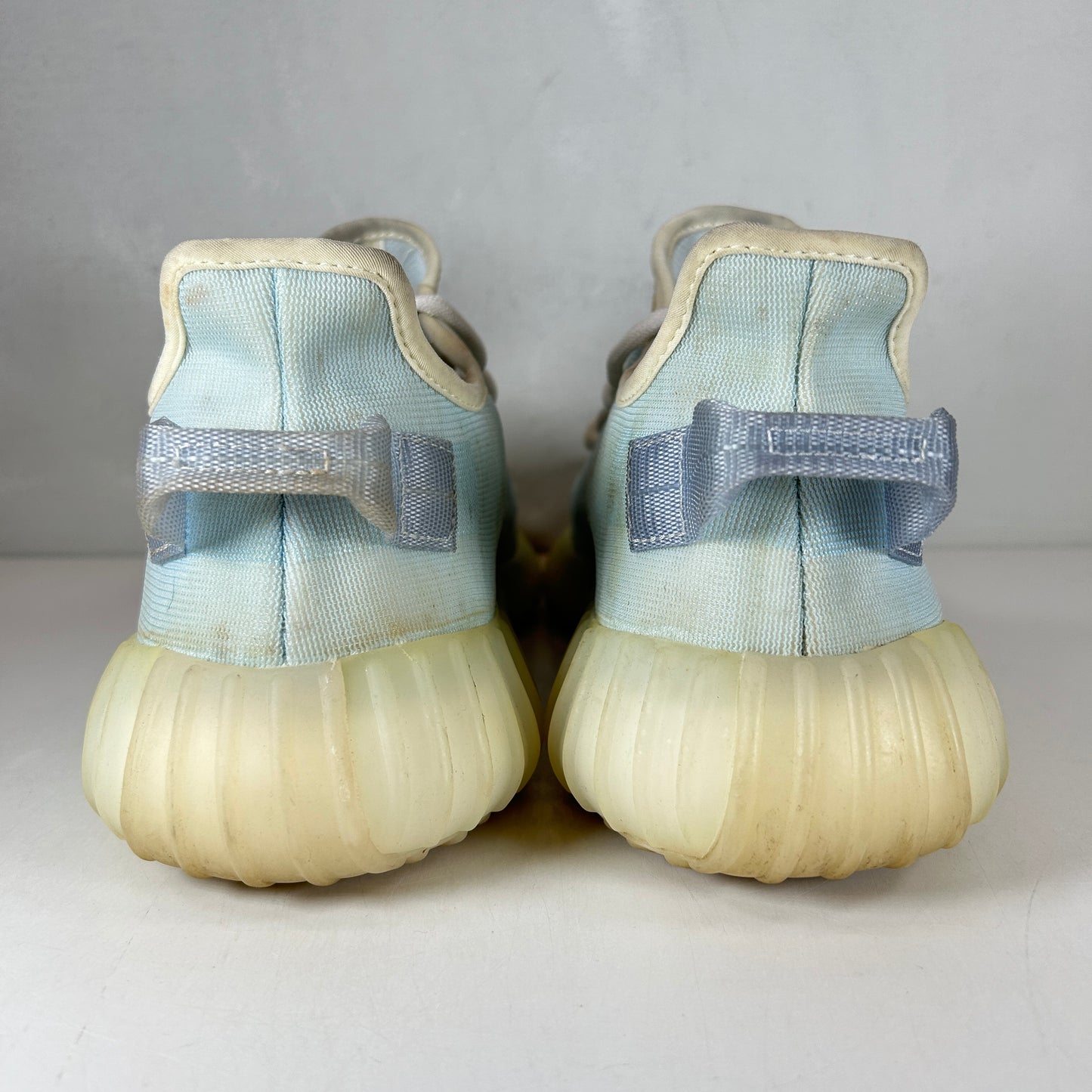 GW2869 adidas Yeezy Boost 350 V2 Mono Ice [USED] - 9 M (Used)