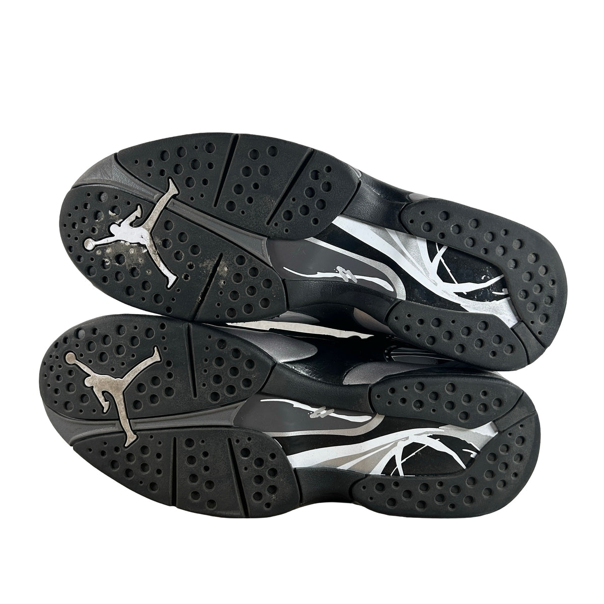 305381 007 Air Jordan 8 Retro Chrome (2026) [USED] - 9 M (Used2)