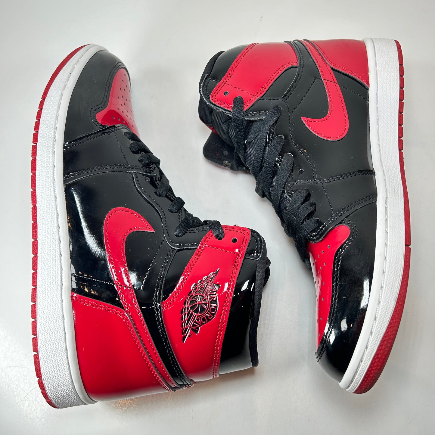 555088 063 Jordan 1 Retro High OG Patent Bred [USED] - 10.5 M (Used2)