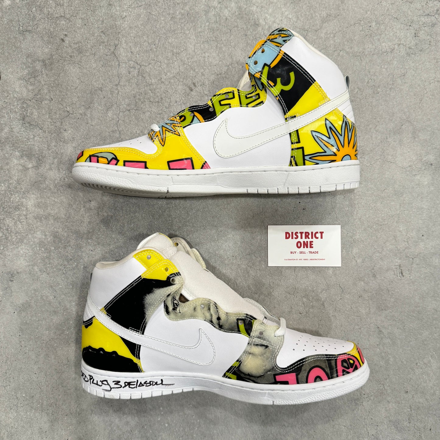 748751 177 Nike SB Dunk High De La Soul (2015) [Autographed] - 12 M (Autographed)