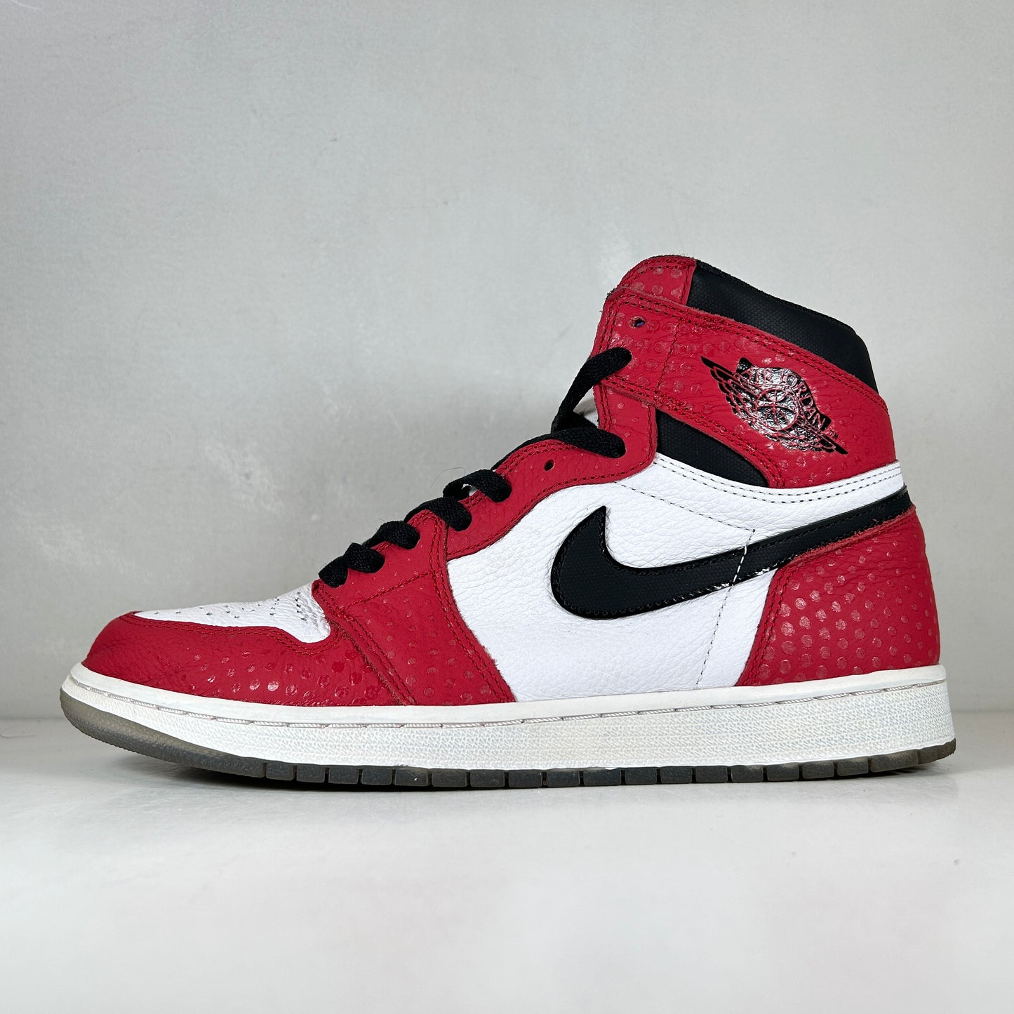 555088 602 Jordan 1 Retro High Spider-Man Origin Story [USED] - 10.5 M (Used)