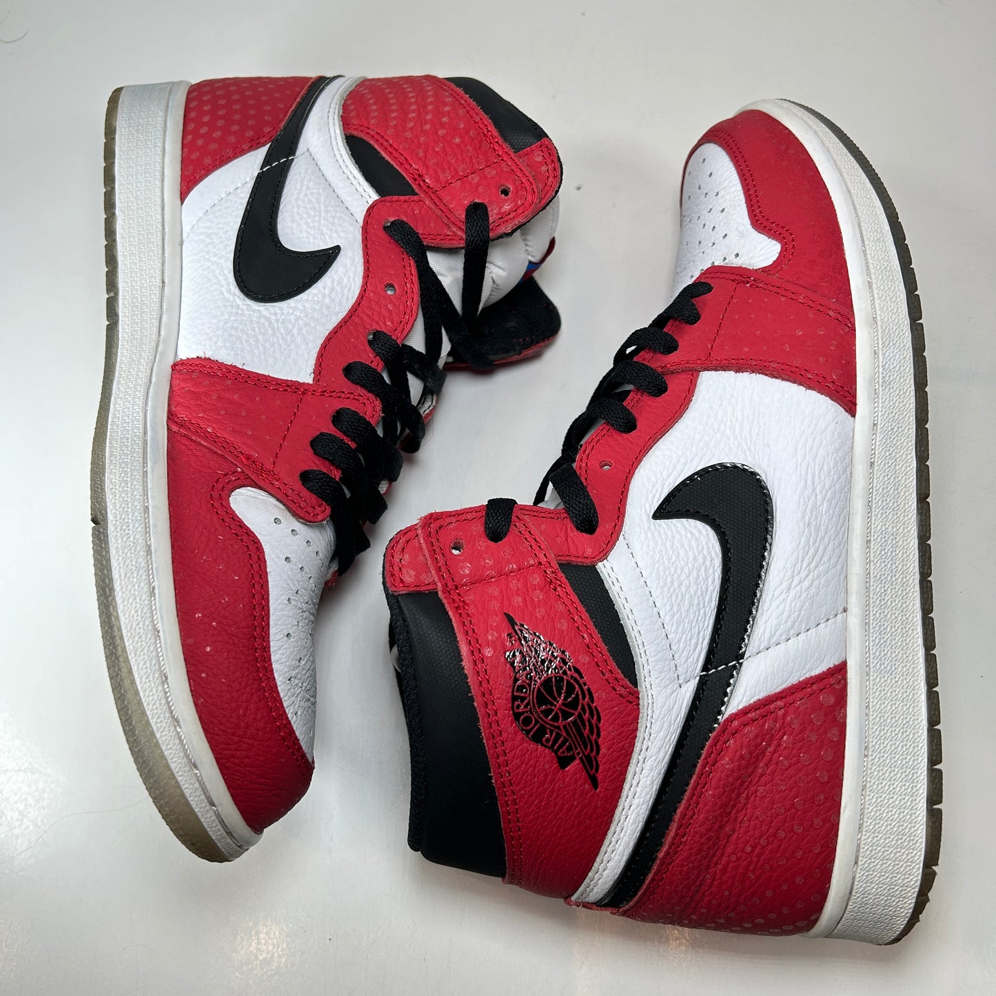 555088 602 Jordan 1 Retro High Spider-Man Origin Story [USED] - 10.5 M (Used)