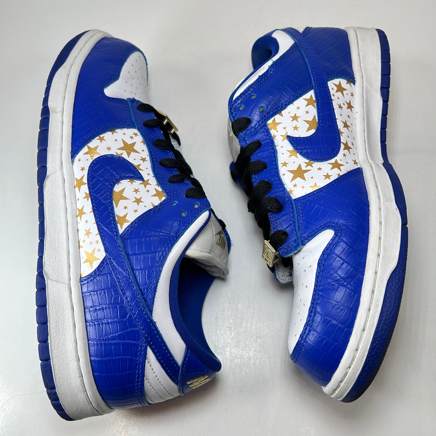 DH3228 100 Nike SB Dunk Low Supreme Stars Hyper Royal (2021) [USED] - 9.5 M (Used)