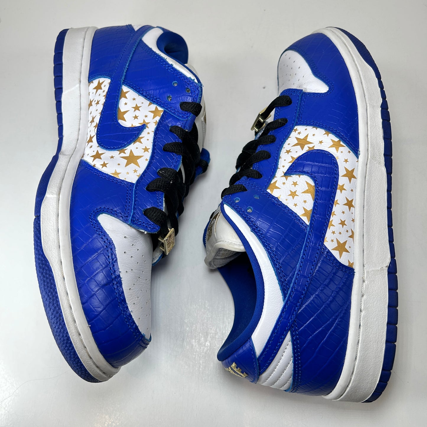 DH3228 100 Nike SB Dunk Low Supreme Stars Hyper Royal (2021) [USED] - 9.5 M (Used)