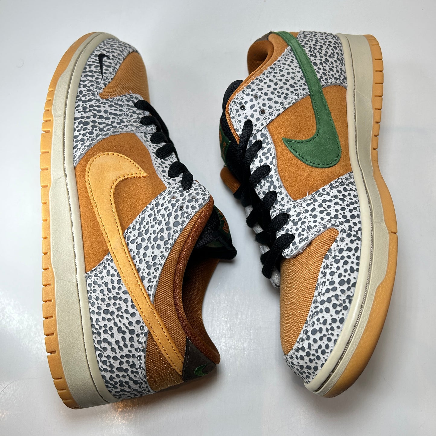 CD2563 002 Nike SB Dunk Low Safari [USED] - 9 M (Used2)