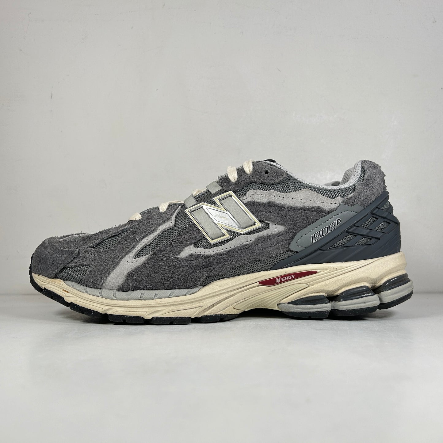 M1906DA New Balance 1906D Protection Pack Harbor Grey [USED] - 10.5 M (Used)