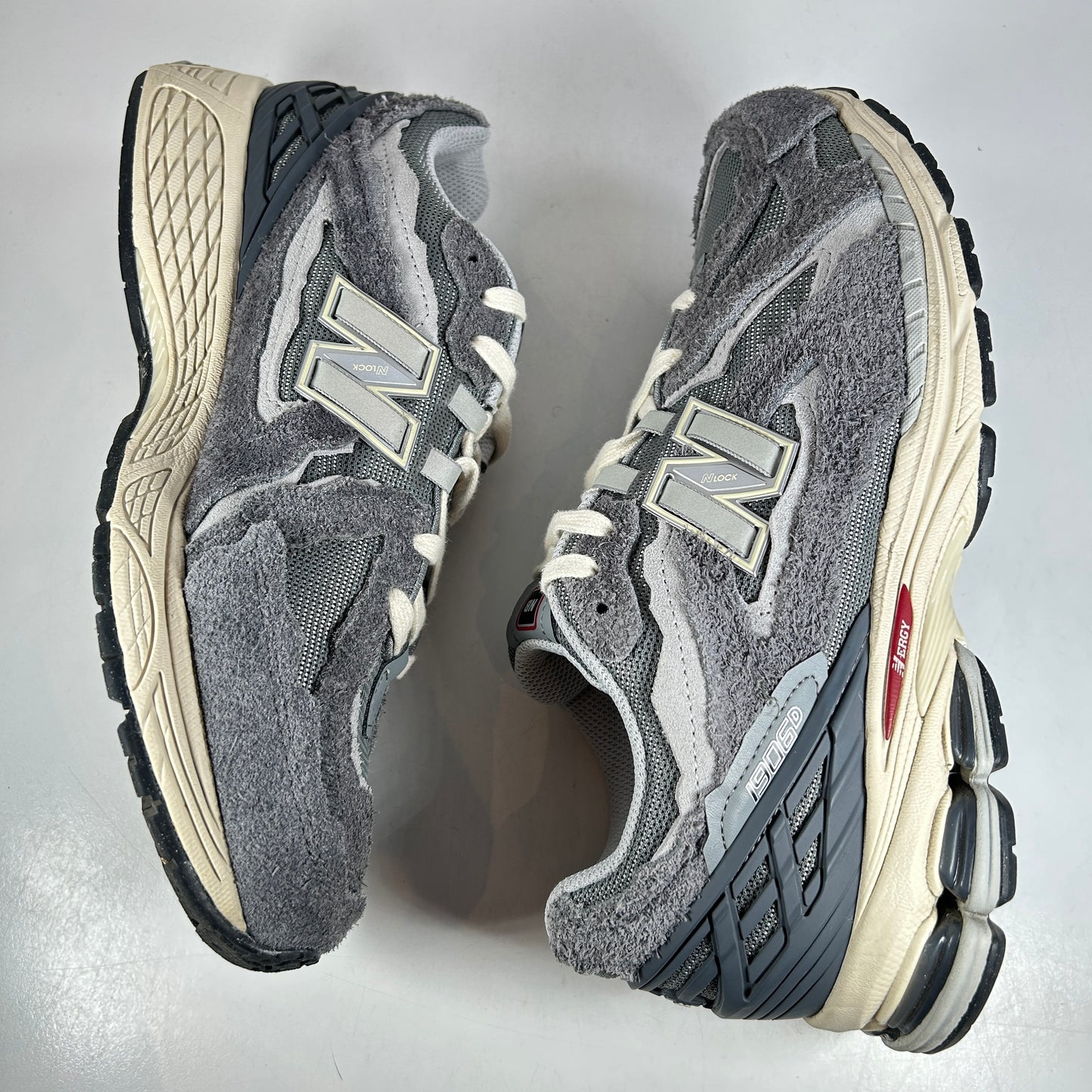 M1906DA New Balance 1906D Protection Pack Harbor Grey [USED] - 10.5 M (Used)