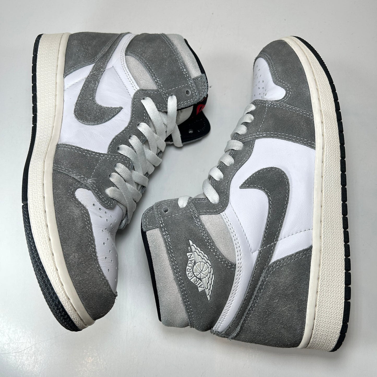 DZ5485 051 Jordan 1 Retro High OG Washed Black [USED] - 8.5 M (Used2)