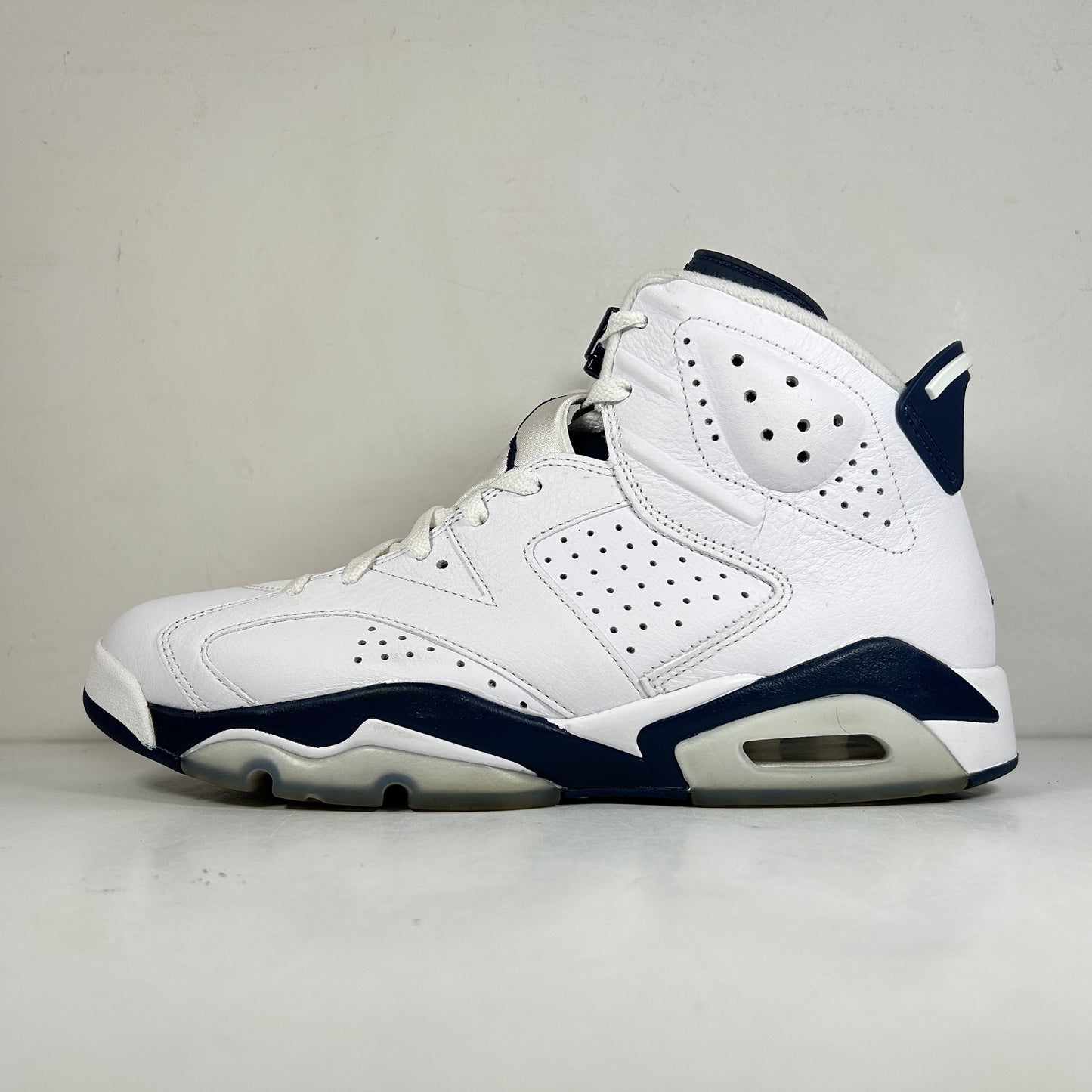 CT8529 141 Jordan 6 Retro Midnight Navy (2022) [USED] - 11 M (Used2)