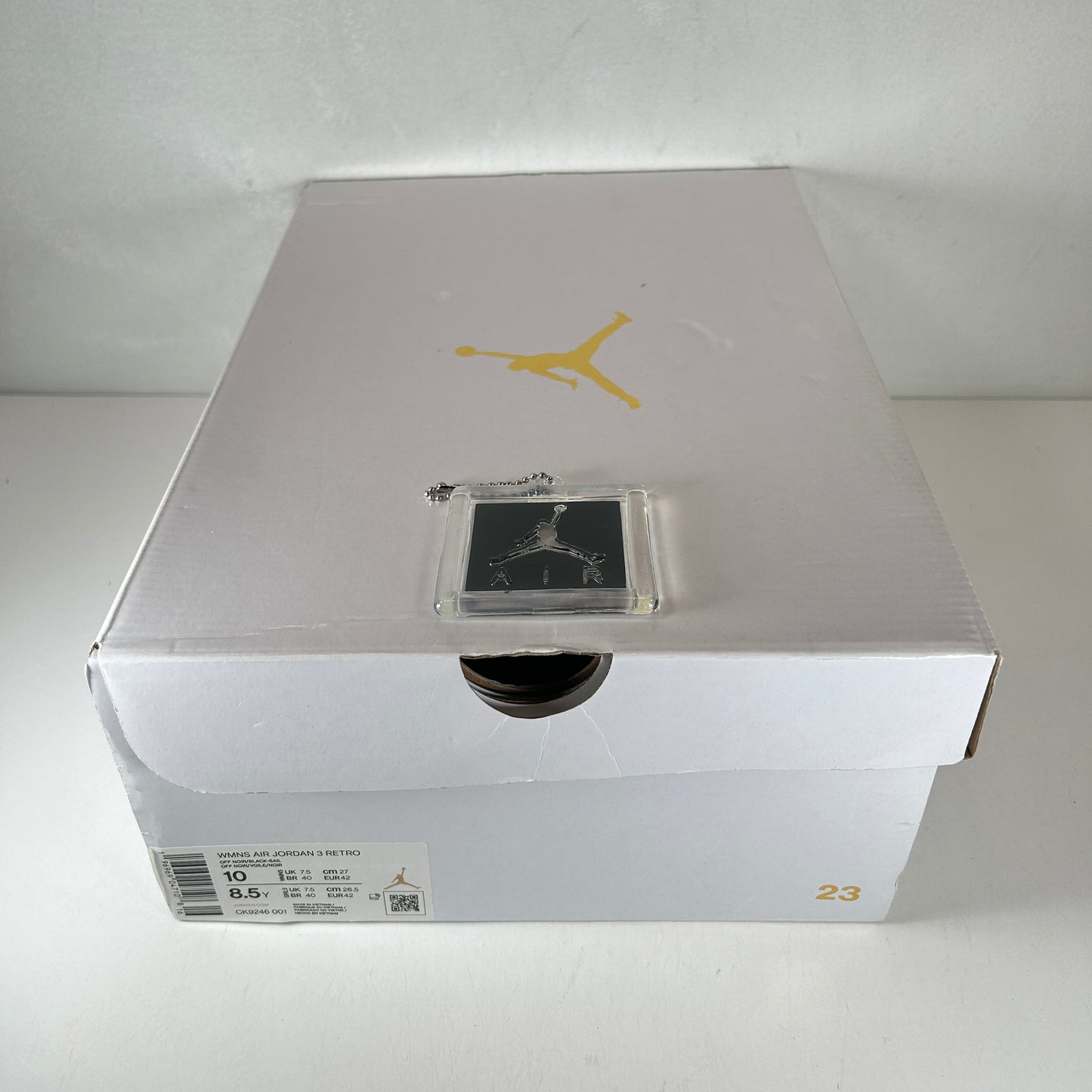 CK9246 001 Jordan 3 Retro Off Noir (Women's) [USED] - 10 W (Used)