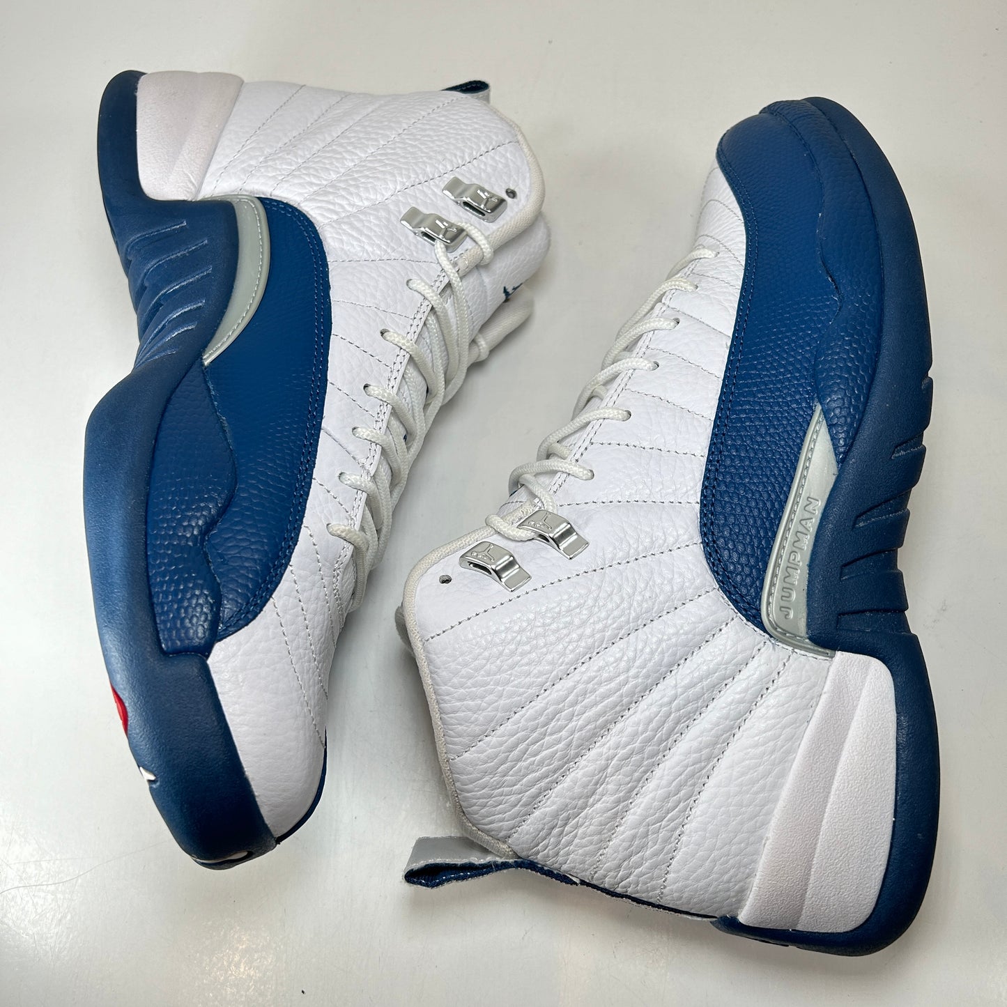 130690 113 Jordan 12 French Blue [USED] - 9.5 M (Used2)