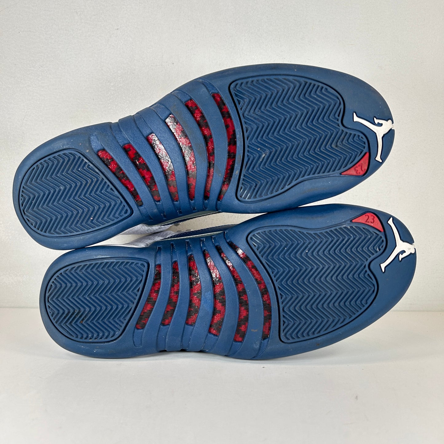 130690 113 Jordan 12 French Blue [USED] - 9.5 M (Used2)