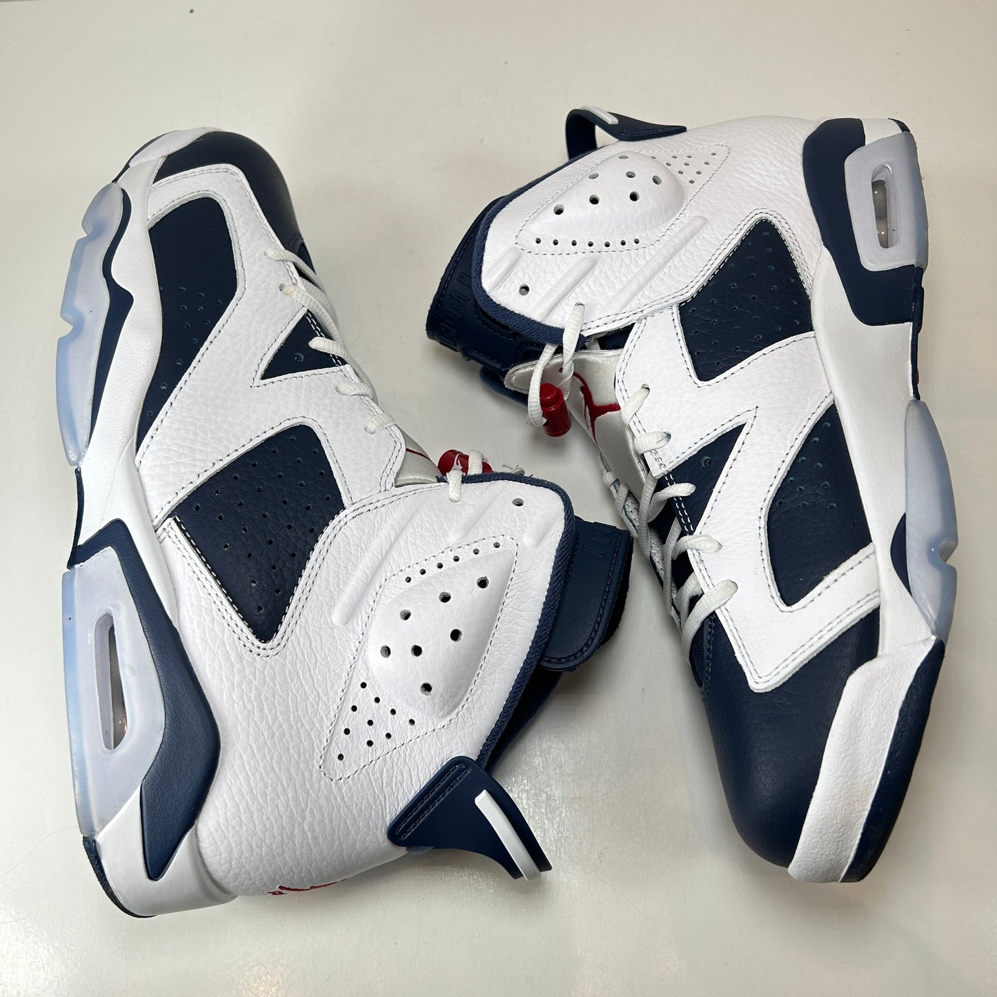 CT8529 164 Jordan 6 Retro Olympic (2024) - 11.5 M (Used)