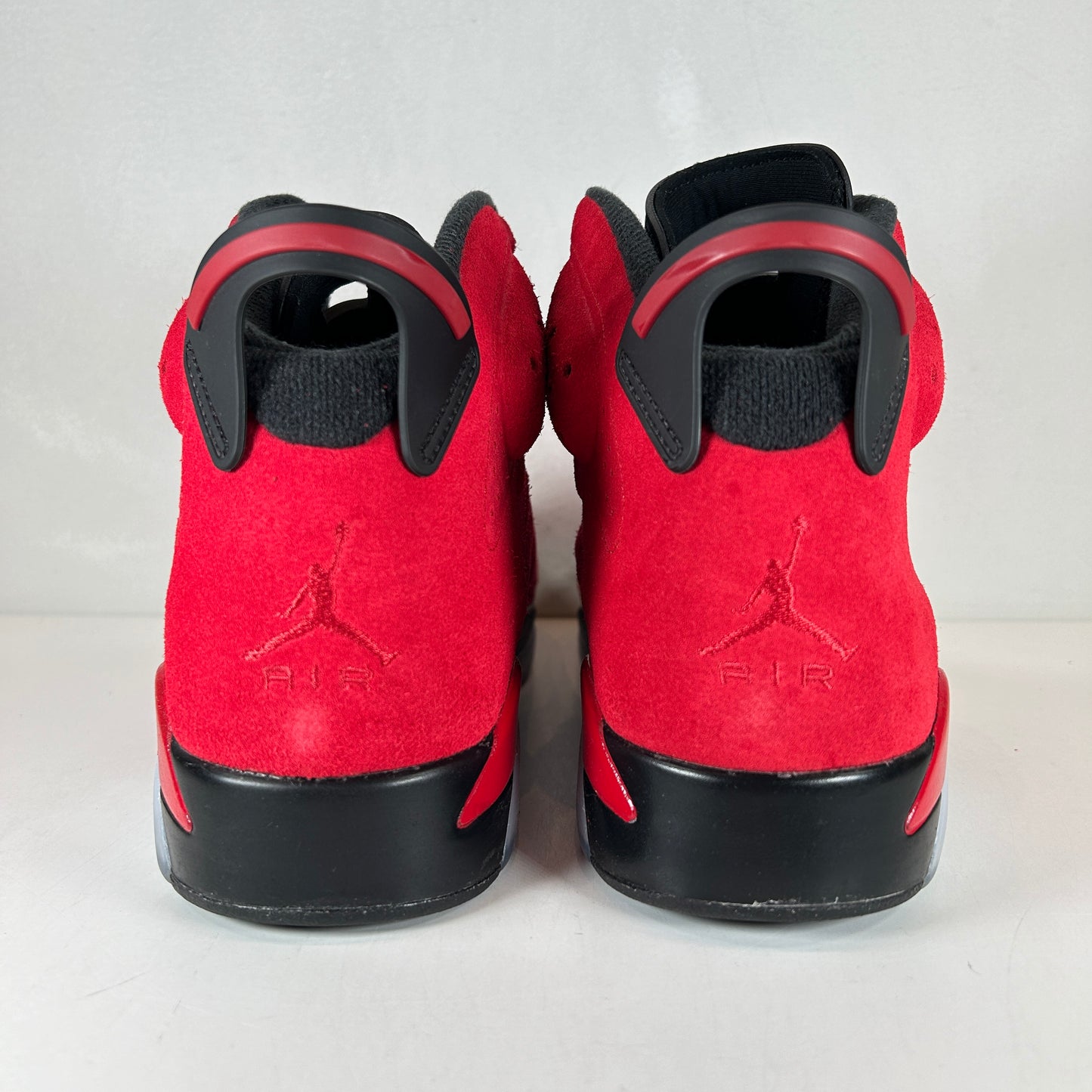 CT8529 600  Jordan 6 Retro Toro Bravo [USED] - 10.5 M (Used)