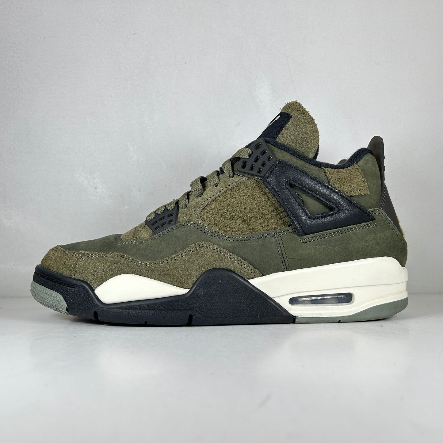 FB9927 200 Air Jordan 4 Craft Medium Olive [USED] - 9 M (Used) (No Insoles)