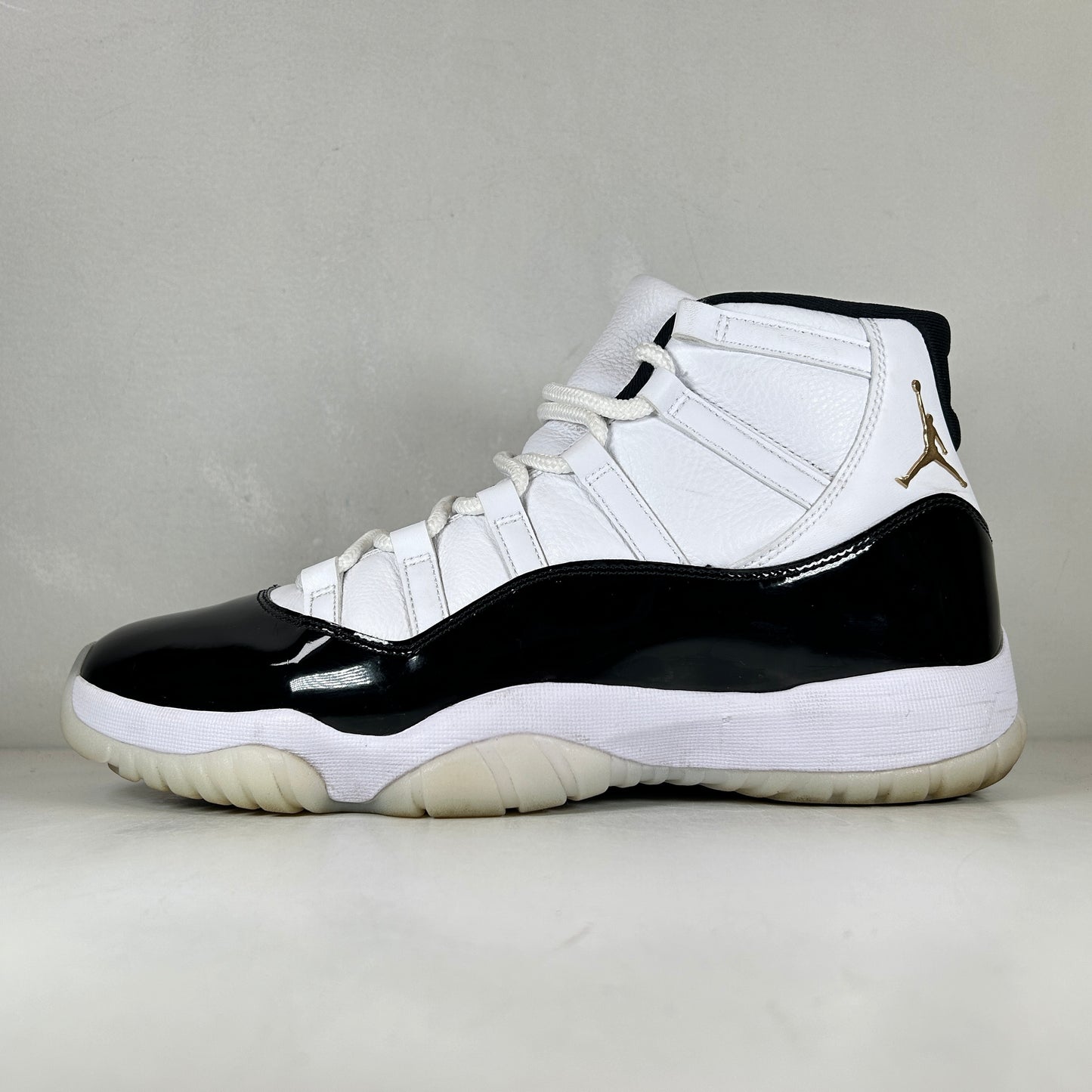 CT8012 170 Jordan 11 Retro DMP Defining Moments (2023) [USED] - 12 M (Used3)