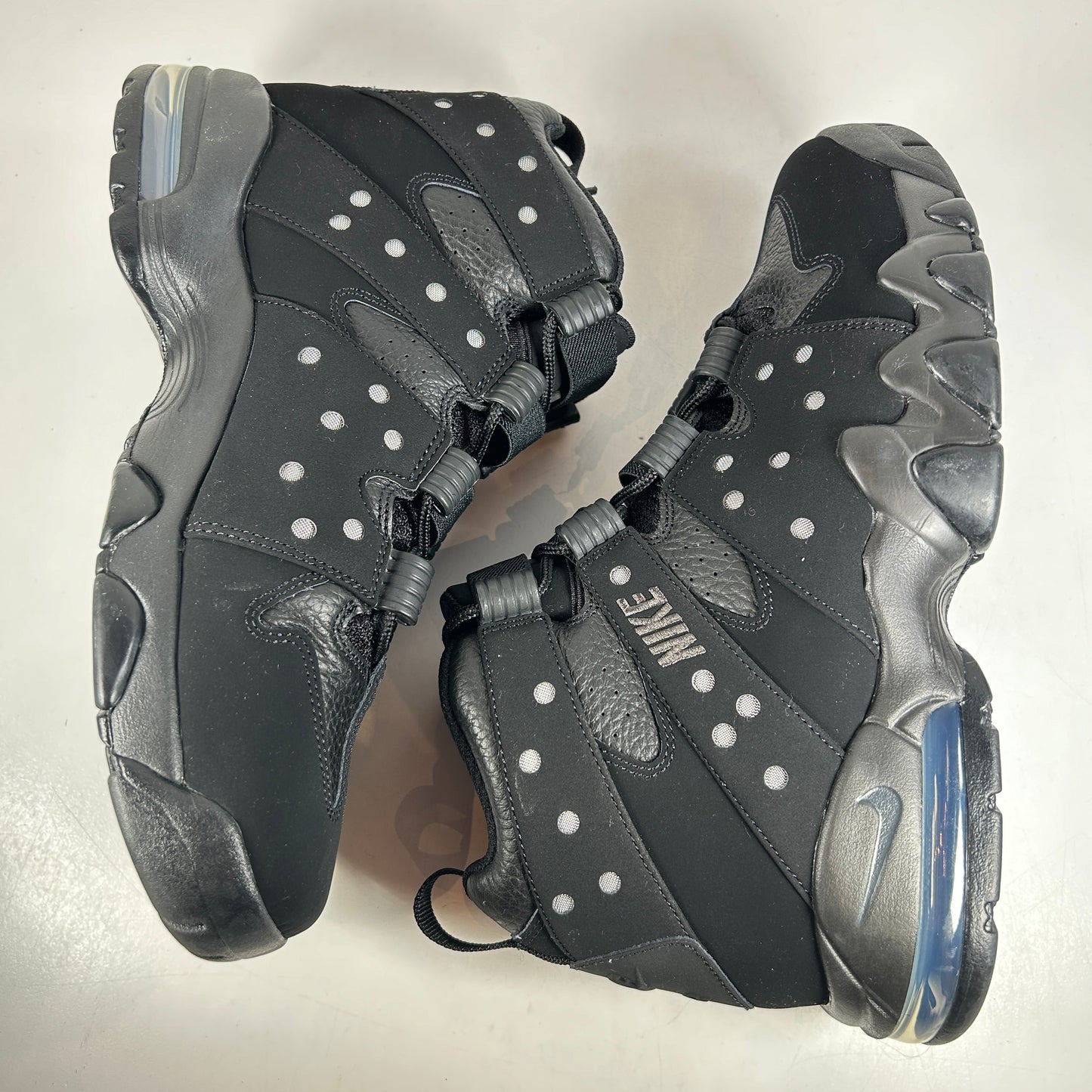 DC1411 001 Nike Air Max 2 CB '94 Triple Black (2020/2023) [USED] - 9.5 M (Used2)