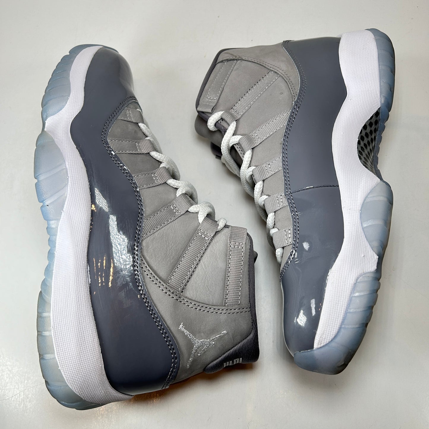 CT8012 005 Jordan 11 Retro Cool Grey (2021) [USED] - 8.5 M (Used2)