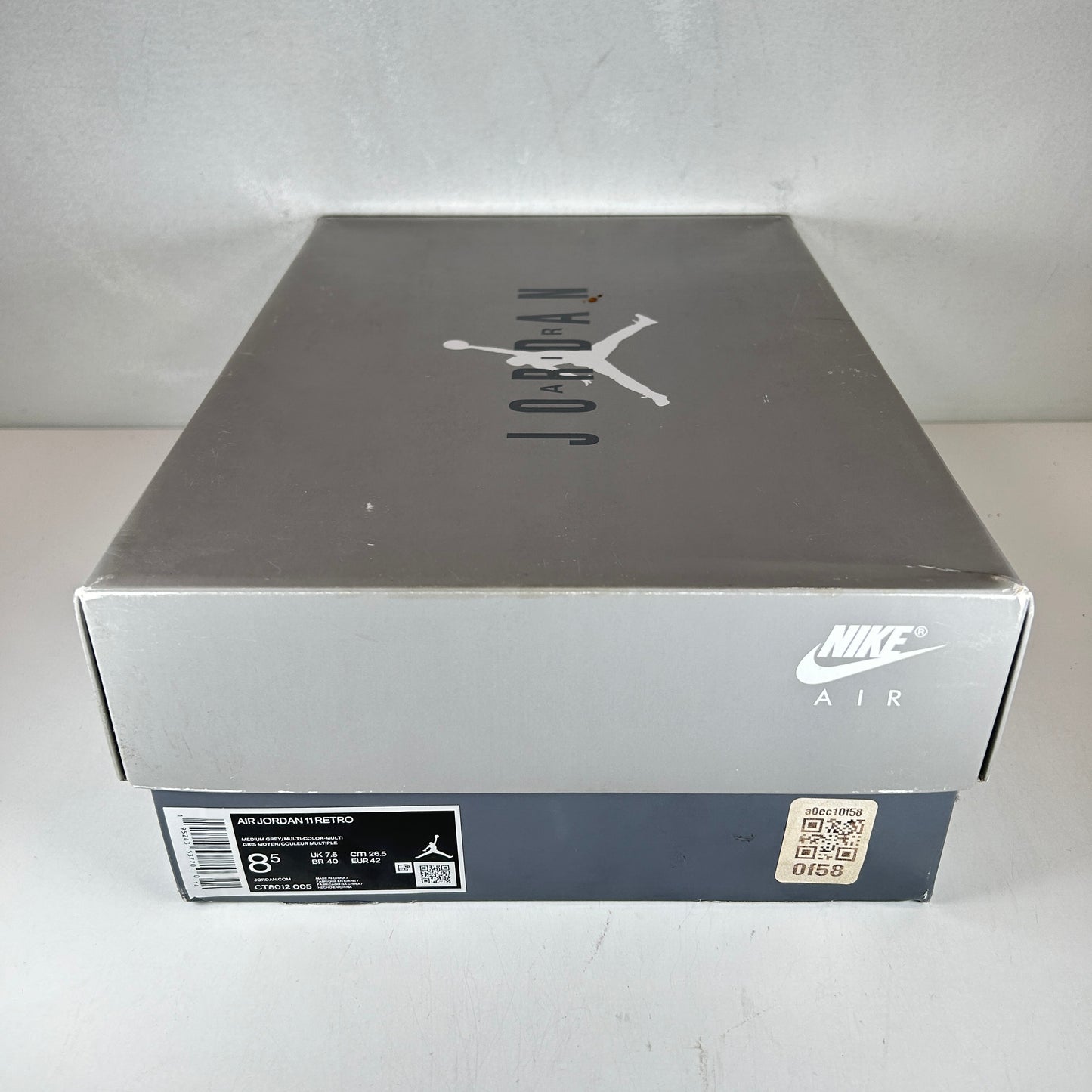 CT8012 005 Jordan 11 Retro Cool Grey (2021) [USED] - 8.5 M (Used2)