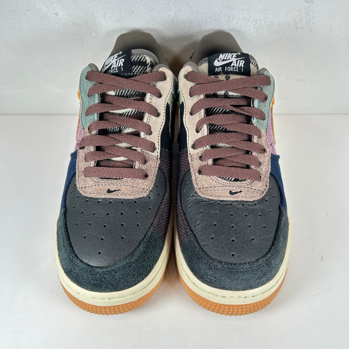 CN2405 900 AF1 Low Travis Scott Cactus Jack [USED] - 6.5 M (VNDS)