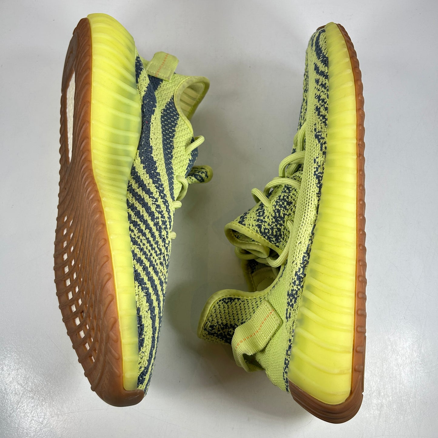 B37572 adidas Yeezy Boost 350 V2 Semi Frozen Yellow [USED] - 12 M (Used)