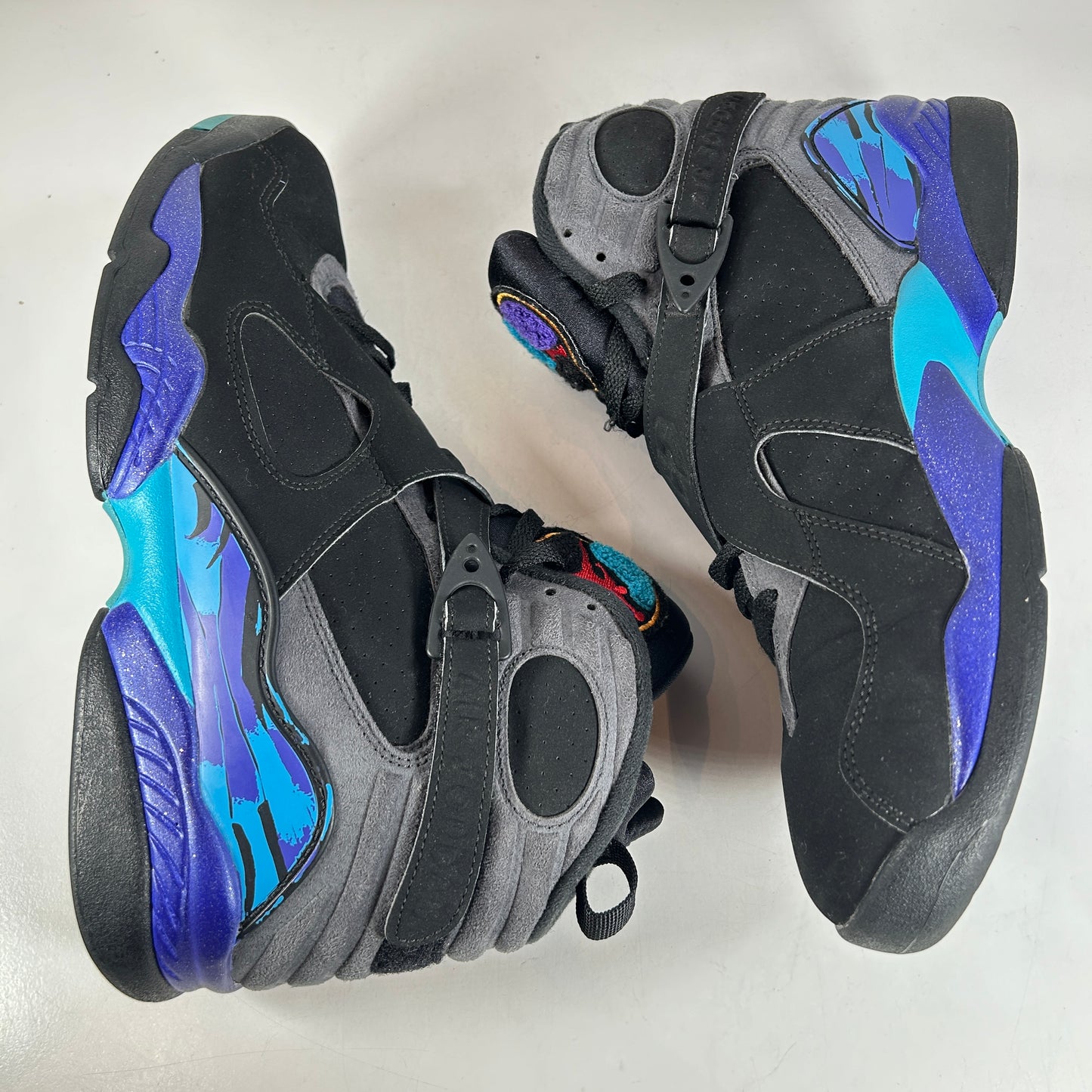 305381 025 Jordan 8 Retro Aqua (2015) [USED] - 9.5 M (Used)