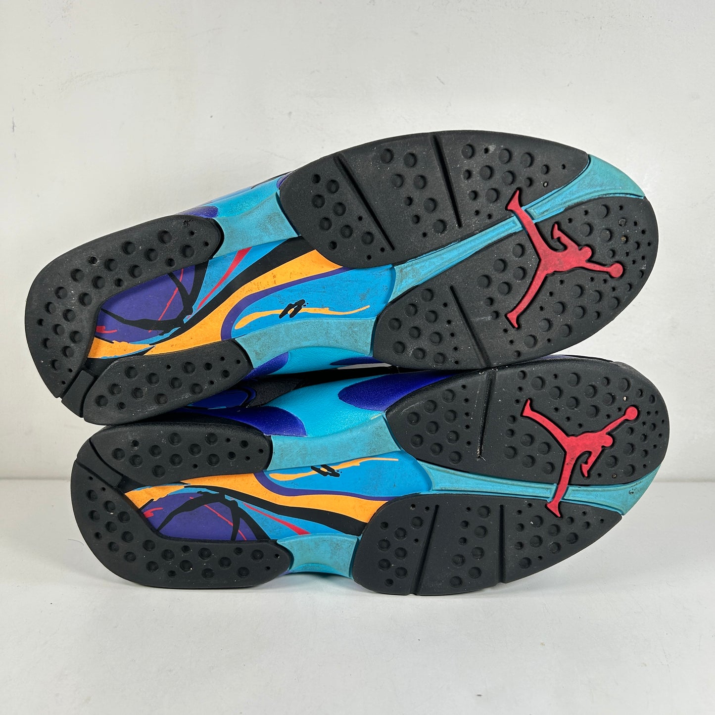 305381 025 Jordan 8 Retro Aqua (2015) [USED] - 9.5 M (Used)