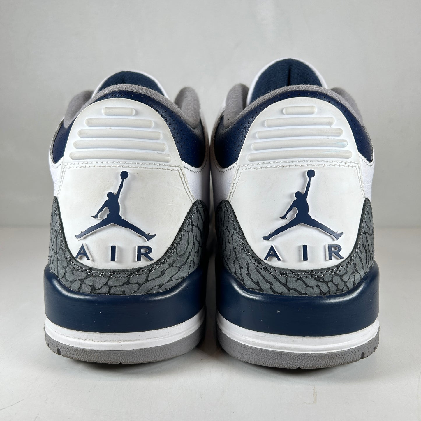 CT8532 140 Jordan 3 Retro Azul marino medianoche