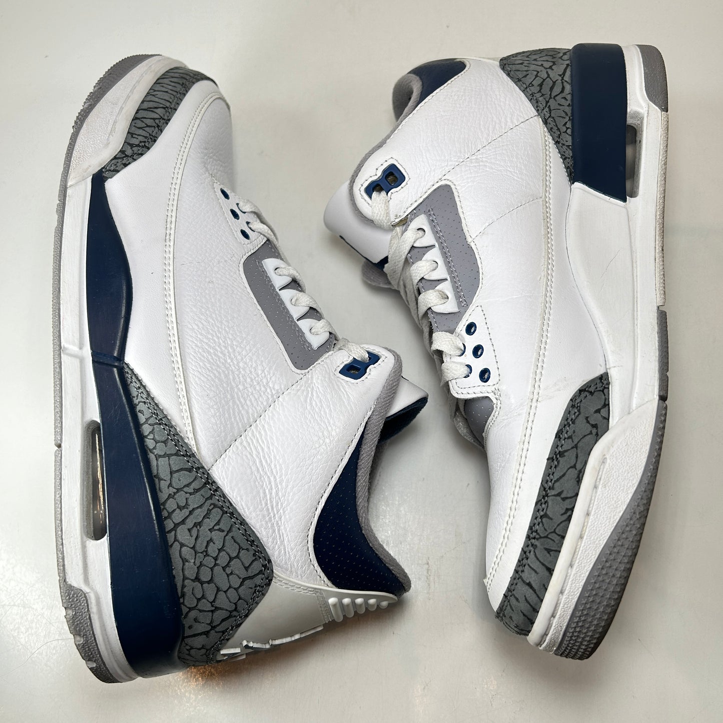 CT8532 140 Jordan 3 Retro Azul marino medianoche