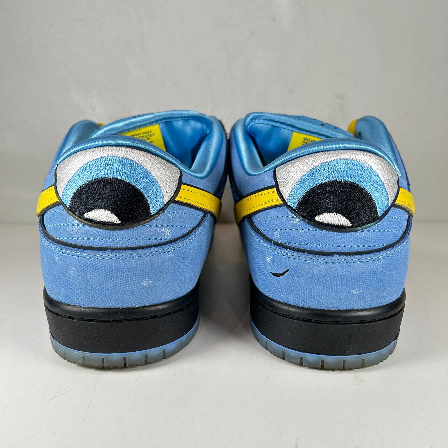 FZ8320 400 Nike SB Dunk Low Las Chicas Superpoderosas Burbujas