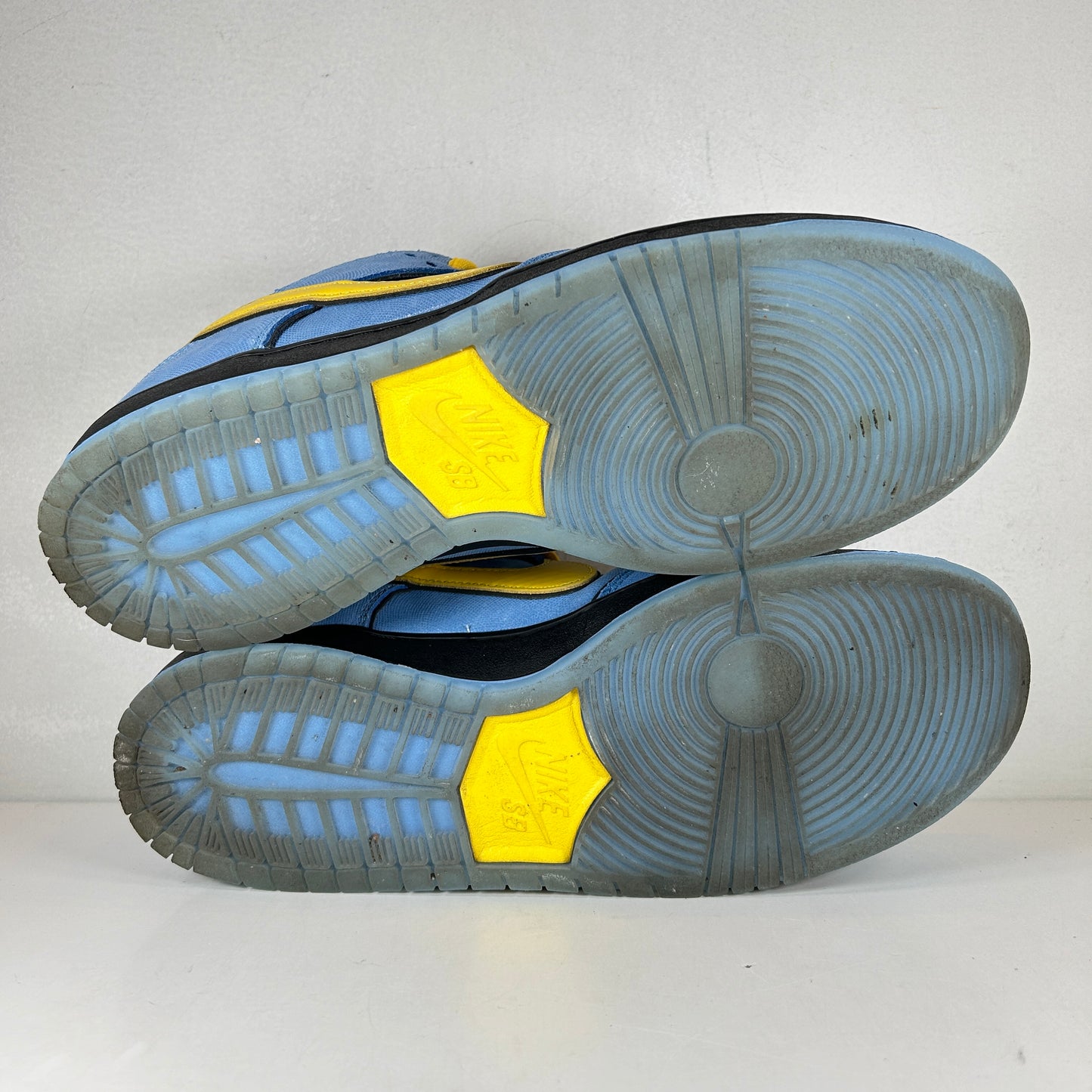 FZ8320 400 Nike SB Dunk Low Las Chicas Superpoderosas Burbujas