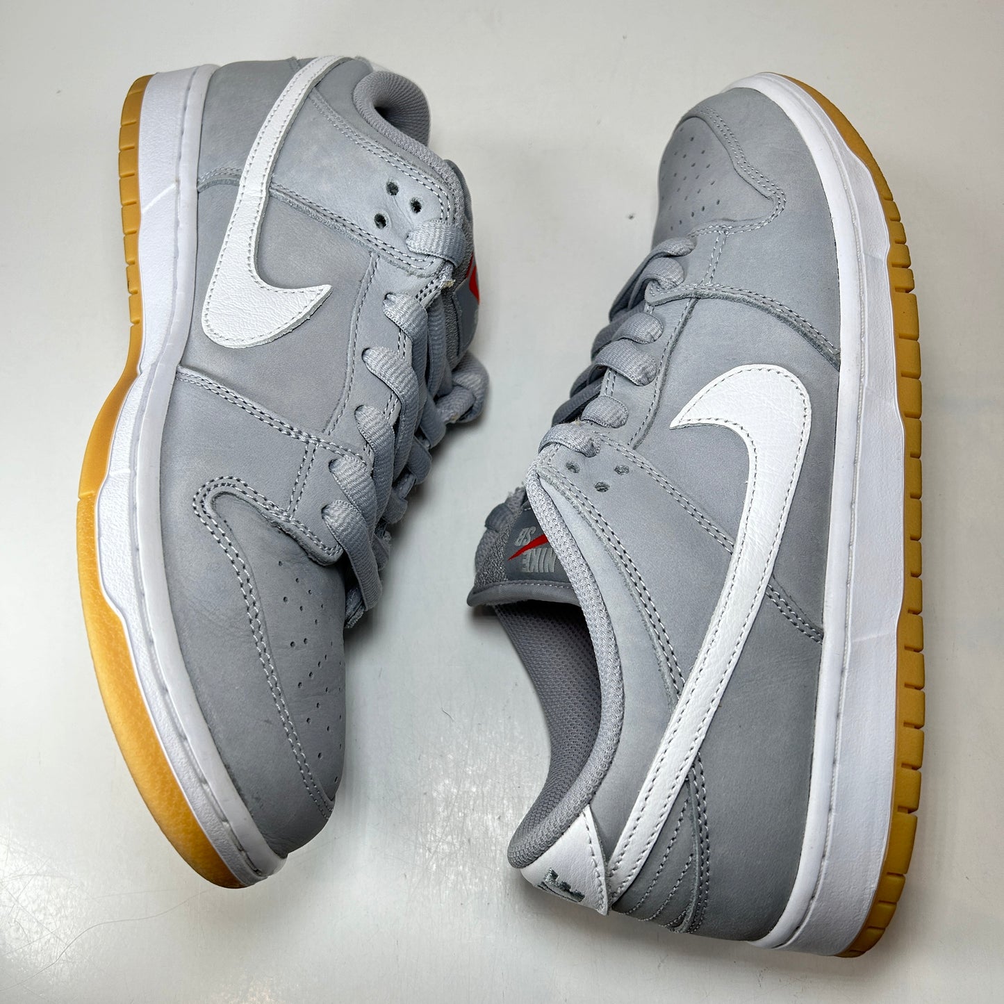 DV5464 001 Nike SB Dunk Low Pro ISO Orange Label Wolf Grey Gum [USED] - 9.5 M (Used) (Replace Box)