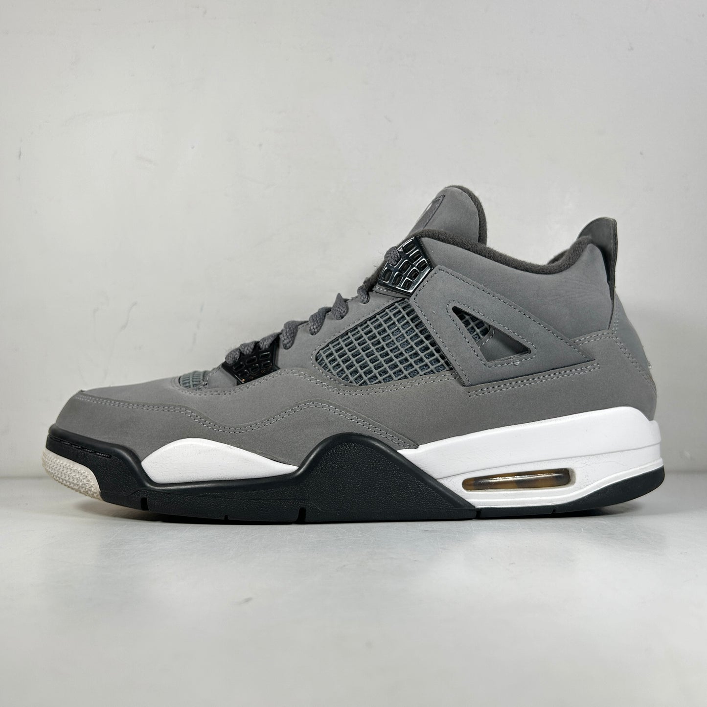 308497 007 Jordan 4 Retro Cool Grey (2019) [USED] - 12 M (Used)