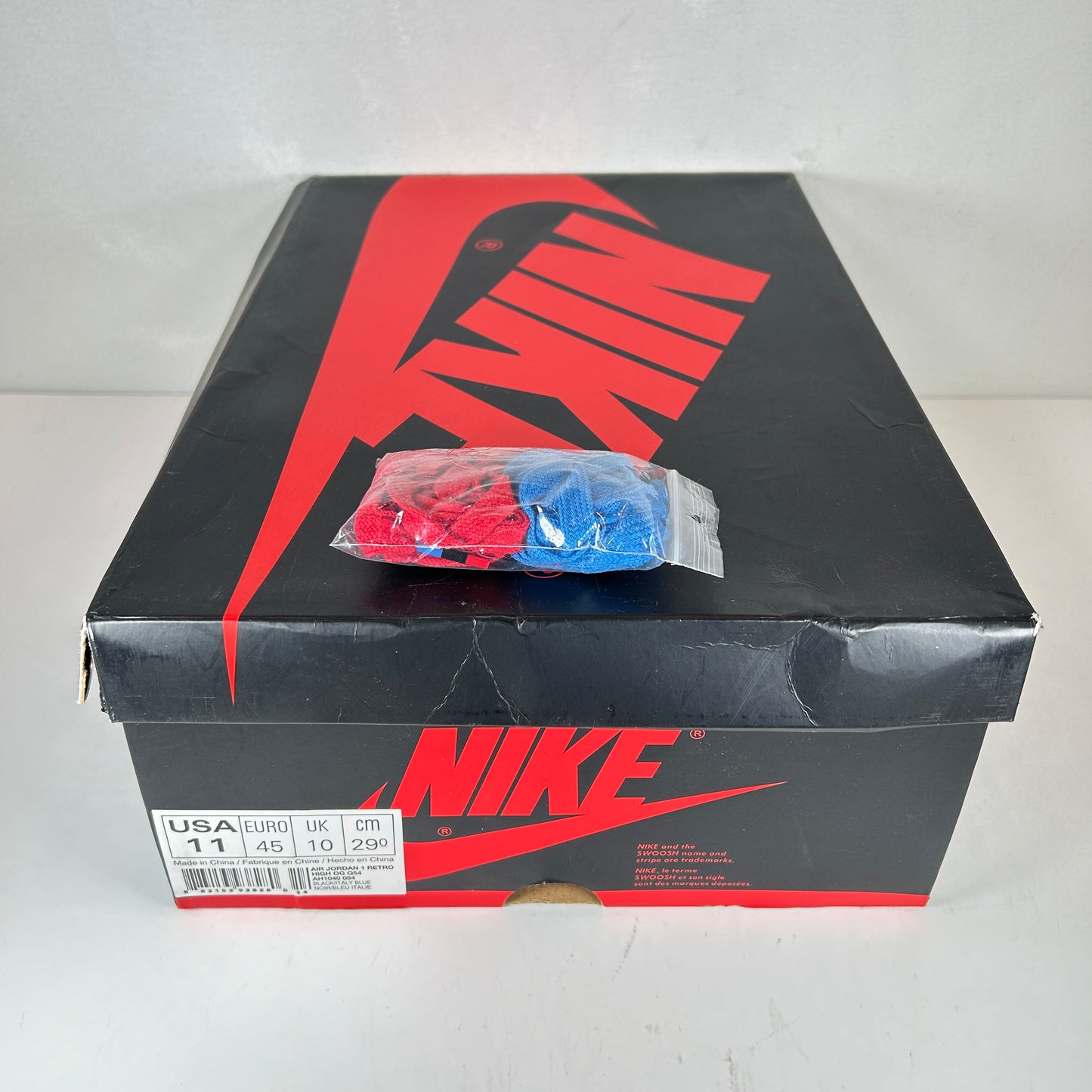 AH1040 054 Jordan 1 Retro High OG Quai 54 [USED] - 11 M (Used)